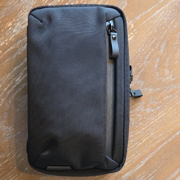 Alpaka Elements Tech Case - Picture 1 of 5